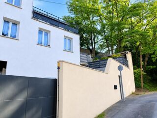  Immeuble à vendre 6 pièces 120 m²