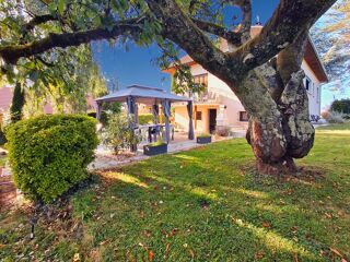  Maison � vendre 10 pi�ces 301 m�