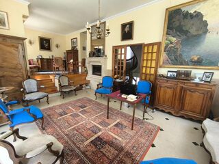  Maison � vendre 8 pi�ces 234 m�