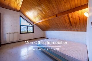  Maison � vendre 7 pi�ces 210 m� Guillestre