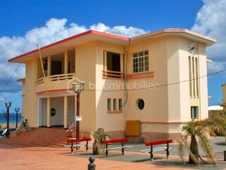  Immeuble � vendre 9 pi�ces 300 m�