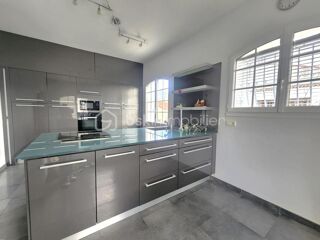  Villa � vendre 6 pi�ces 182 m�