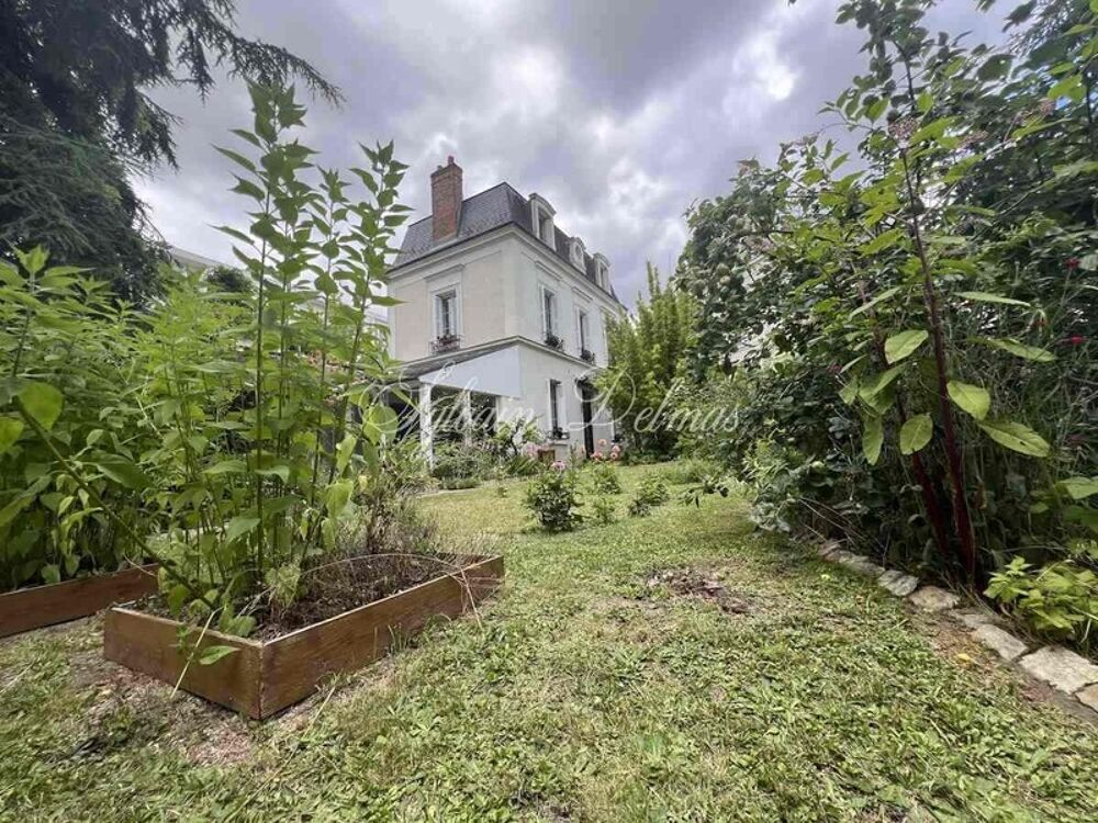 Maison à vendre 8 pièces SAINT CYR SUR LOIRE (37)