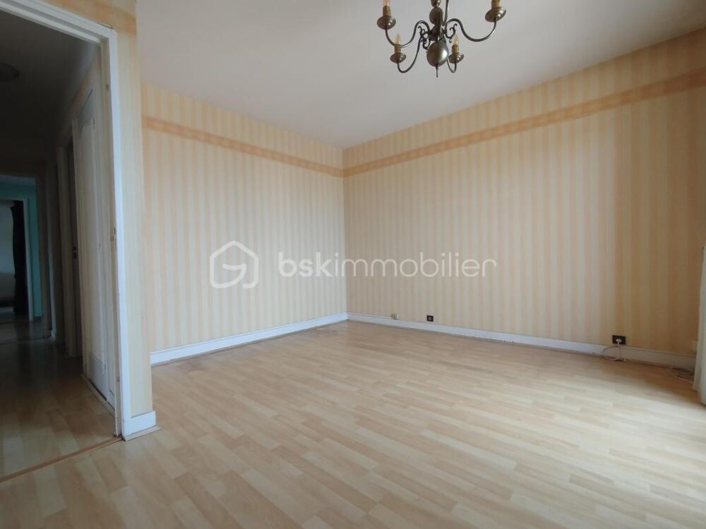APPARTEMENT SUR POISSY FAMILIAL 4 PIECES 80M2