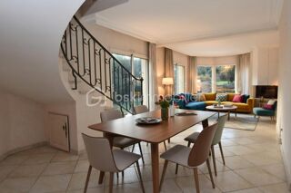  Villa à vendre 6 pièces 167 m²