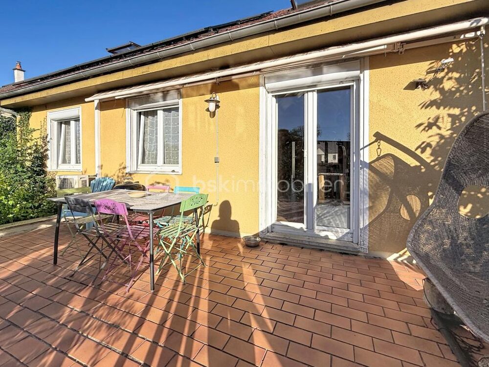 Jolie Maison sur sous sol située au calme