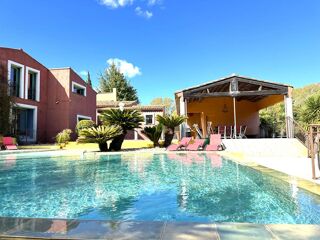  Propri�t�/ch�teau � vendre 15 + pi�ces 400 m�