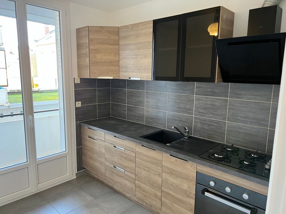 Vente Appartement Appartement à vendre 3 pièces TARBES (65) CENTRE VILLE - T3 avec terrasse et Balcon Tarbes