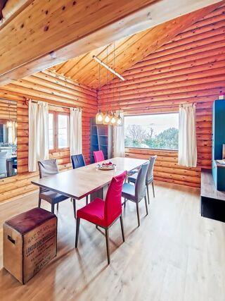  Chalet � vendre 8 pi�ces 287 m�