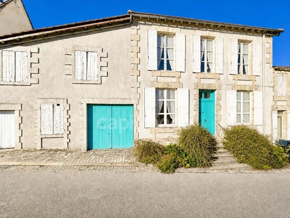 Maison de caractère de 157 m² avec dépendances et terrain constructible - Chevanceaux (17)
