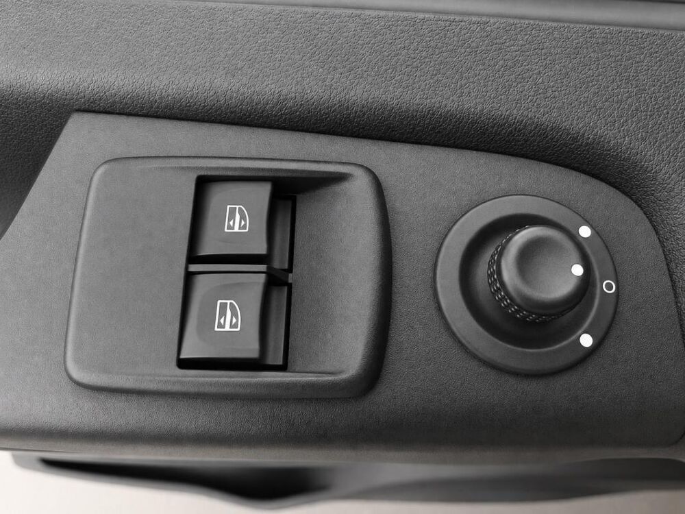 Trafic 1&deg; Main / 1.6L dci 95cv minibus 9pl - 2017 L2 long T&eacute;L/Clim 2018 occasion 60430 Abbecourt