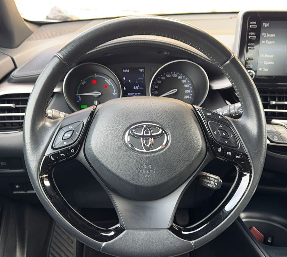 C-HR 1.8 VVT-i 122 Hybrid CVT Design - Automatique 2021 occasion 16000 Angouleme
