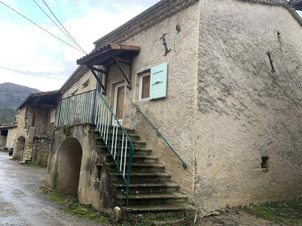 Maison de village rénovée  Menglon  Proche Châtillon-en-Diois