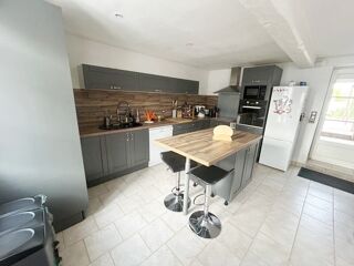  Maison  vendre 8 pices 166 m