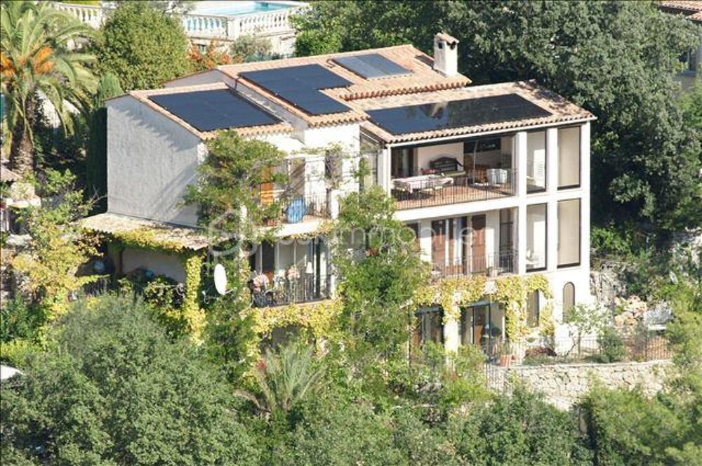 Vente Villa VENCE – Quartier résidentiel très recherché de l'Ara – Élégante villa familiale avec piscine, ascenseur et fort potentiel de div Vence