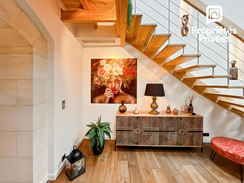 Maison en pierre 215 m² avec piscine et carrière, Cambes proche Bordeaux