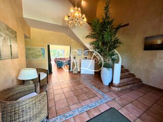  Maison � vendre 14 pi�ces 523 m�