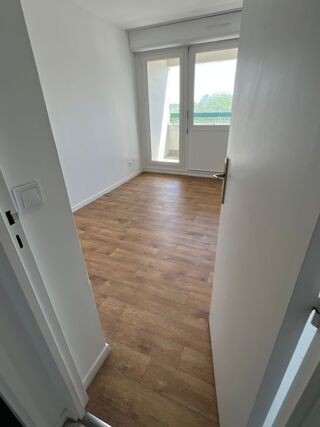  Appartement à louer 2 pièces 44 m²