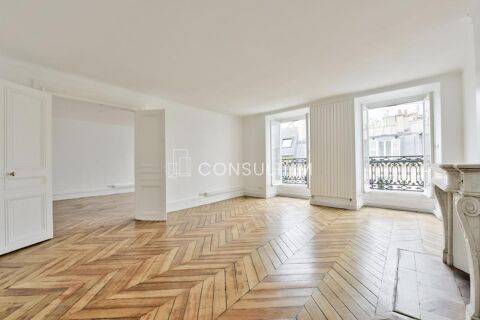 Saint Philippe du Roule - Etage &eacute;lev&eacute; et balcon ! 2727615 75008 Paris