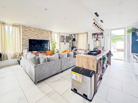   Maison de 10 pi�ces de 235 m� situ�e � Brens Maison - 10 pi�ce(s) - 235 m�