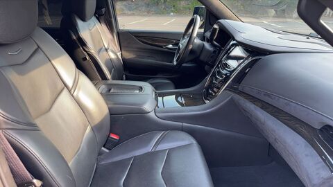 Escalade 6.2 V8 426 BVA8 Platinum Edition - Automatique Toit ouvrant 2017 occasion 11000 Carcassonne