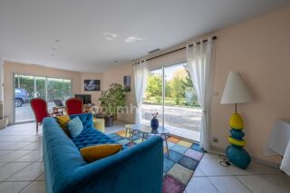  Maison  vendre 5 pices 168 m