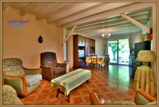  Propriété/château à vendre 6 pièces 124 m²