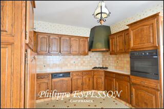 Vente Maison Maison familiale 142 m² – 5 chambres – Terrain 2 094 m² – Sous-sol total Saint pardoux isaac