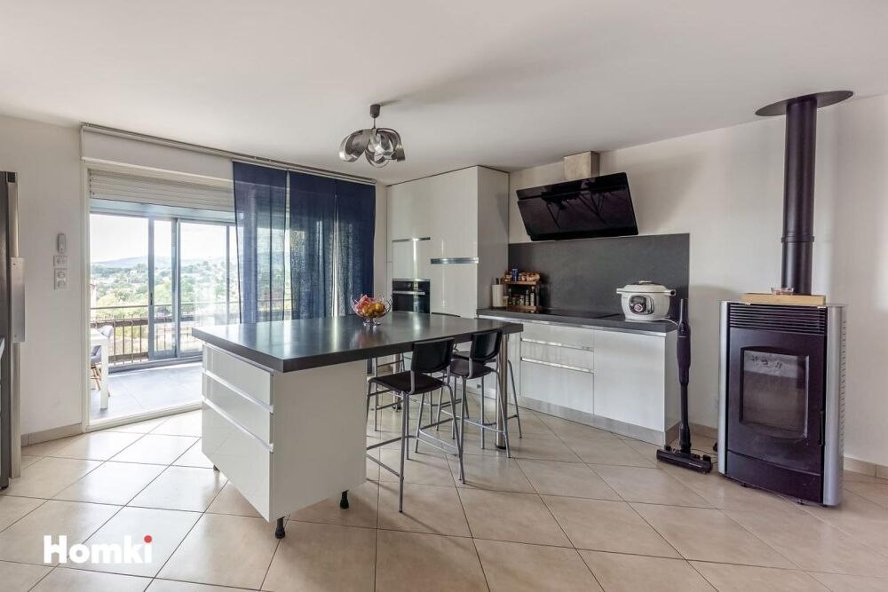 Vente Maison Maison/Villa T5 de 153 m² à Draguignan 83300 Draguignan