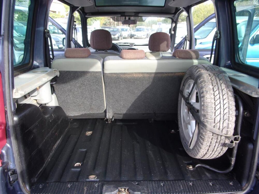 Kangoo 4X4 1,9 DCI 80CV FAIRWAY 2002 occasion 13510 &Eacute;guilles