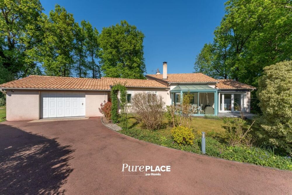 Vente Maison Maison/Villa T5 de 131 m² à Ambarès-et-Lagrave 33440 Ambares et lagrave