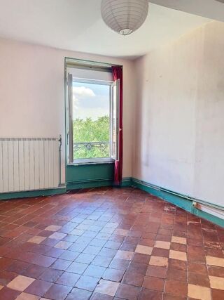  Immeuble � vendre 11 pi�ces 320 m�