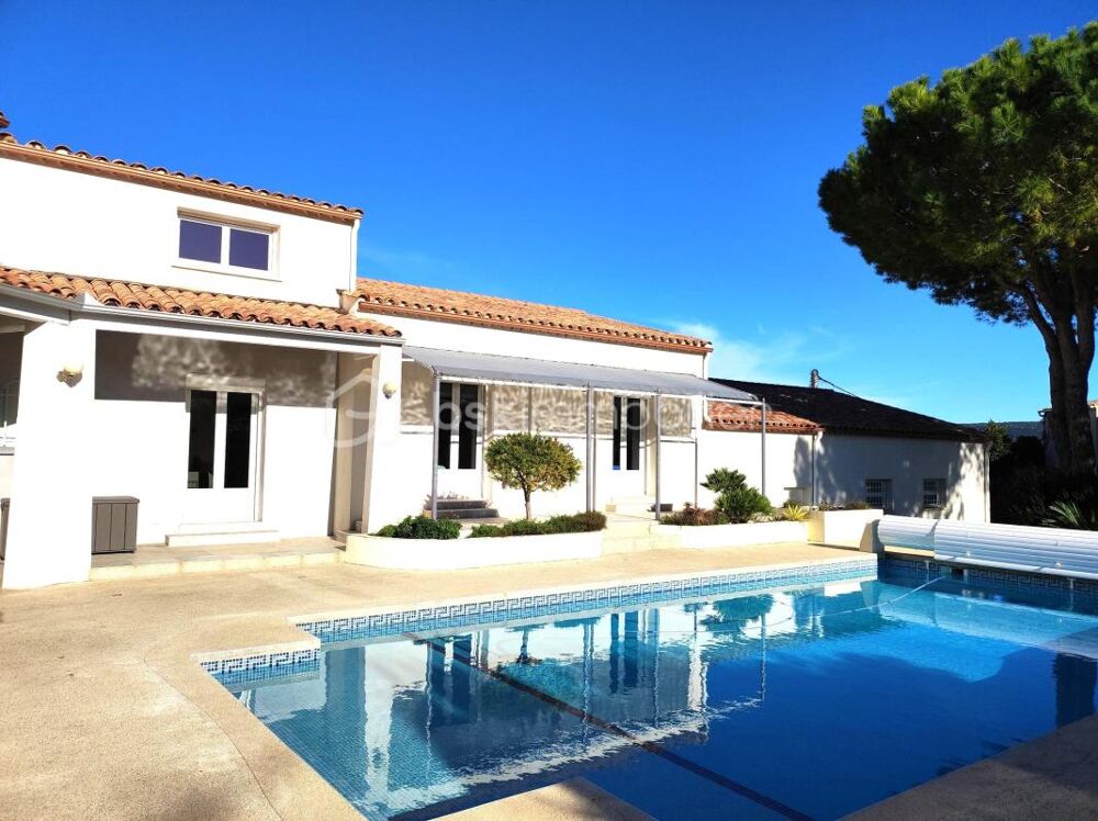 Vente Villa POUSSAN VILLA DE TYPE 8 SUR PARCELLE DE 2000 M² PISCINE ET ANNEXE DE 147 M² Poussan
