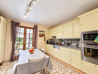 Vente Maison Maison Ecquevilly 6 pièce(s) 180 m2 Ecquevilly