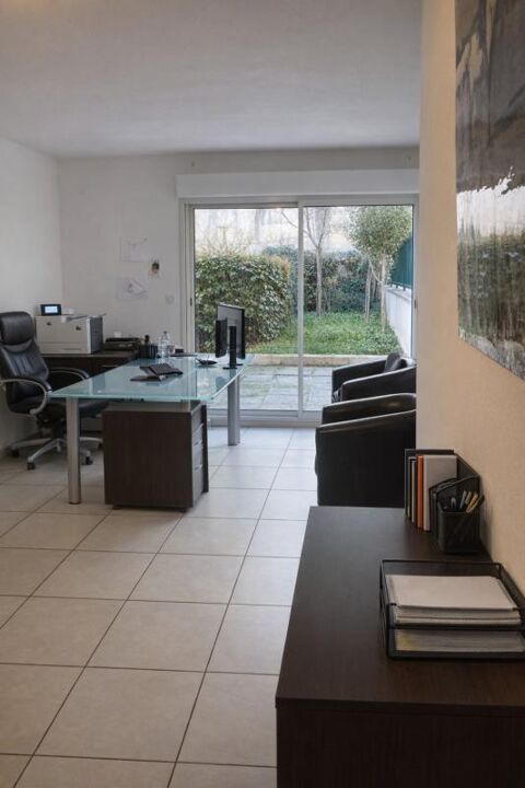 Locaux/Biens immobiliers 369000 83700 Saint raphael