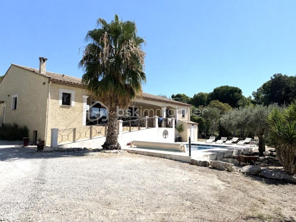 VILLA 136m² PLAIN PIED 3 CHAMBRES PISCINE