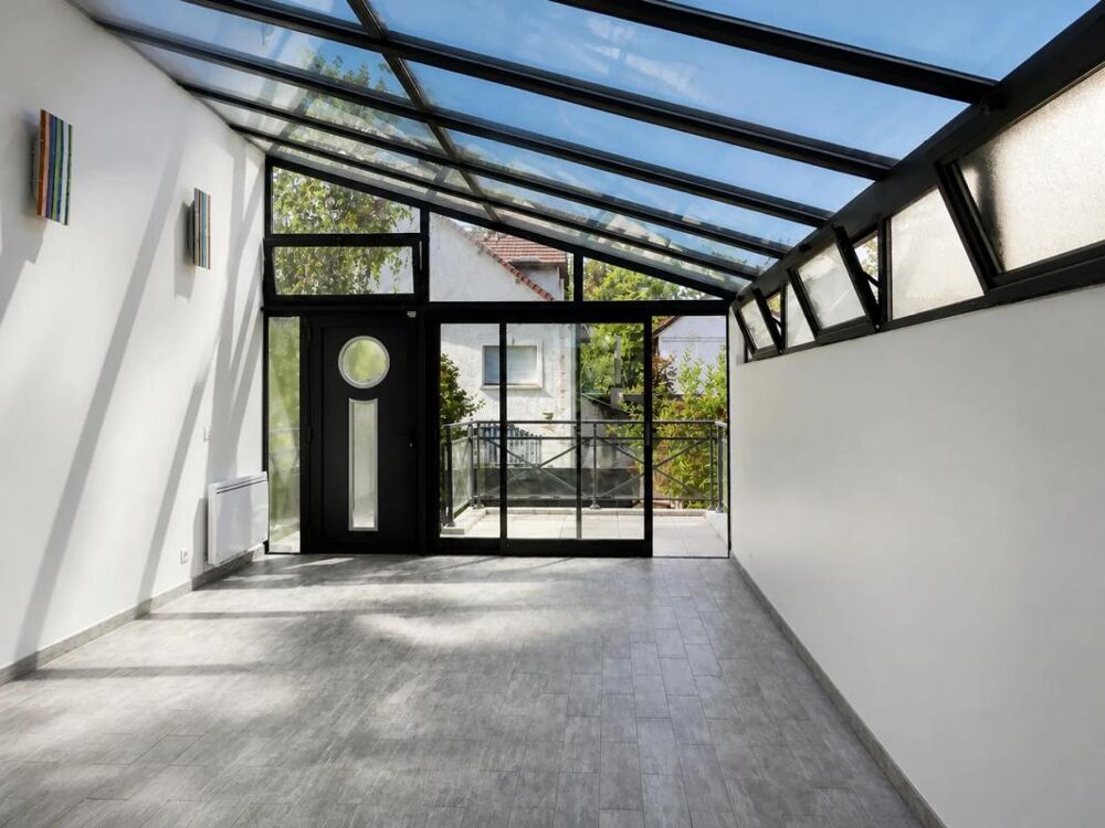 Vente Maison Maison d'architecte de 257m² 6 chambres piscine - à rénover Wissous