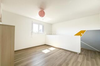  Maison  vendre 4 pices 94 m