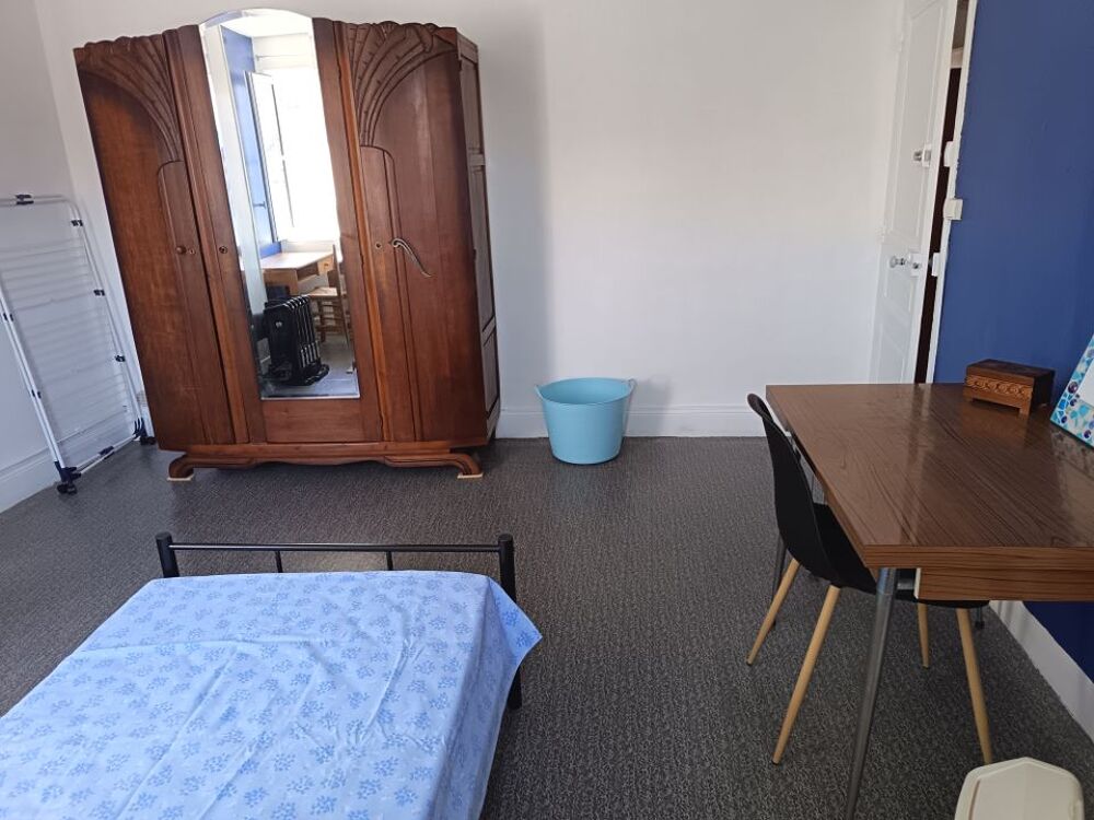 Chambre de 16m2 à louer sur Rochefort