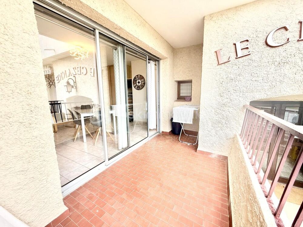 ? À VENDRE  STUDIO 29 m² AVEC BALCON  GRÉOUX-LES-BAINS ? PRIX : 90 000 €