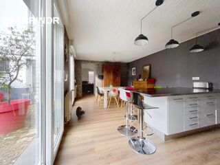  Maison � vendre 7 pi�ces 221 m�