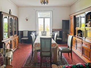  Maison  vendre 7 pices 200 m