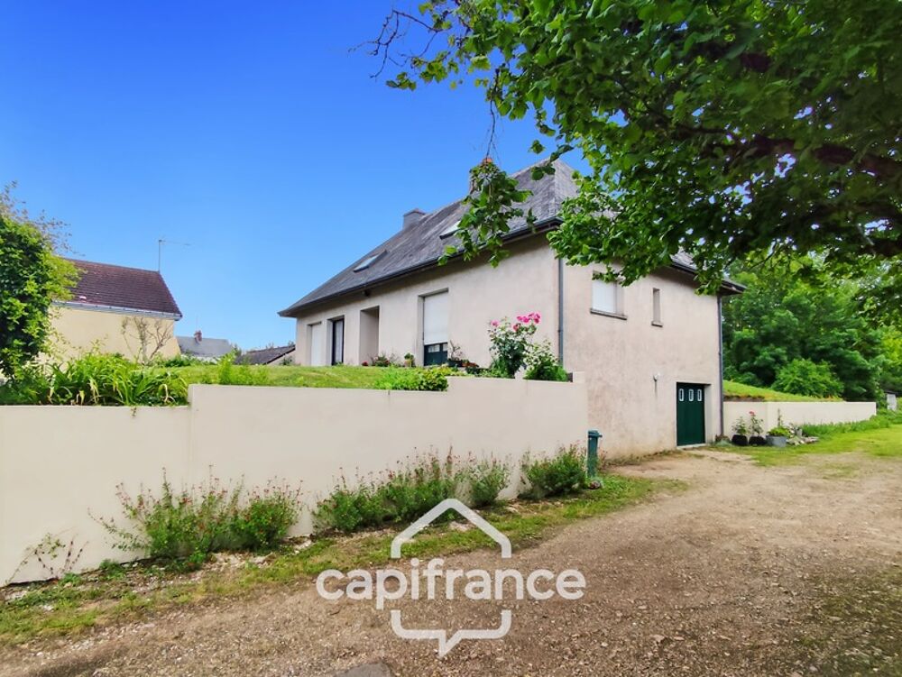 Maison à vendre 7 pièces BESSE SUR BRAYE (72) - terrain de 4035 m² -