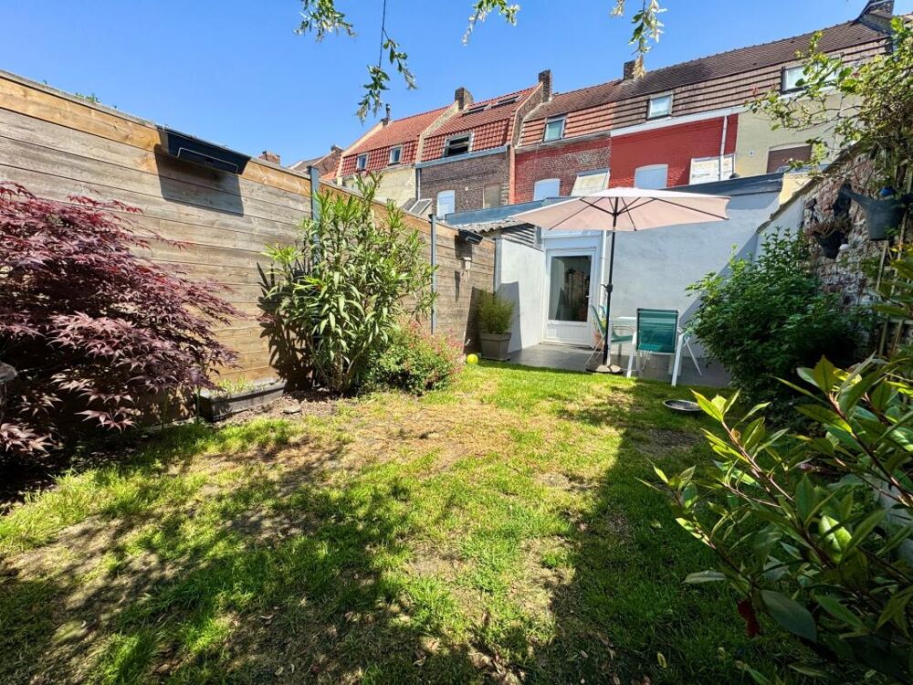 Vente Maison Croix centre – Maison 100 m² – 4 chambres – Jardin Sud / Sud-Ouest proximité Tramway, métro, écoles et commerces Croix