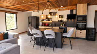  Chalet à vendre 7 pièces 214 m² Allos