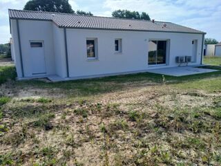  Maison à louer 4 pièces 81 m²