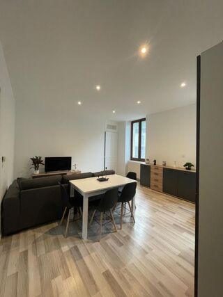  Appartement � louer 3 pi�ces 60 m�