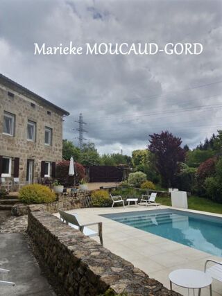  Maison à vendre 10 pièces 277 m²