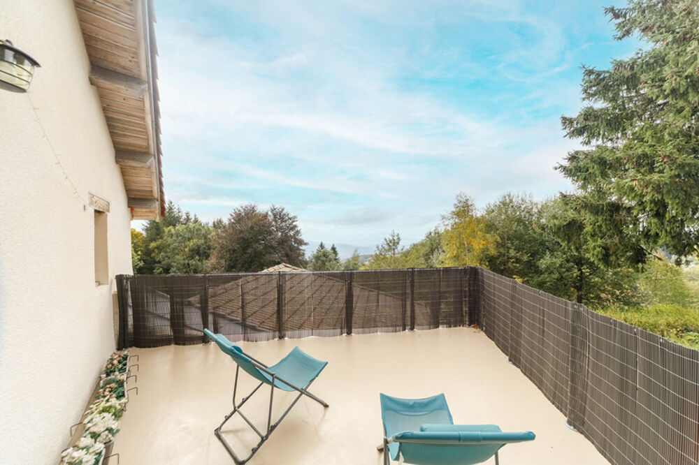 ? Maison principale+gîte indépendant  5 588 m² de terrain  revenus locatifs  Grandrif (63)-Livradois-Forez- Col Des Pradeaux