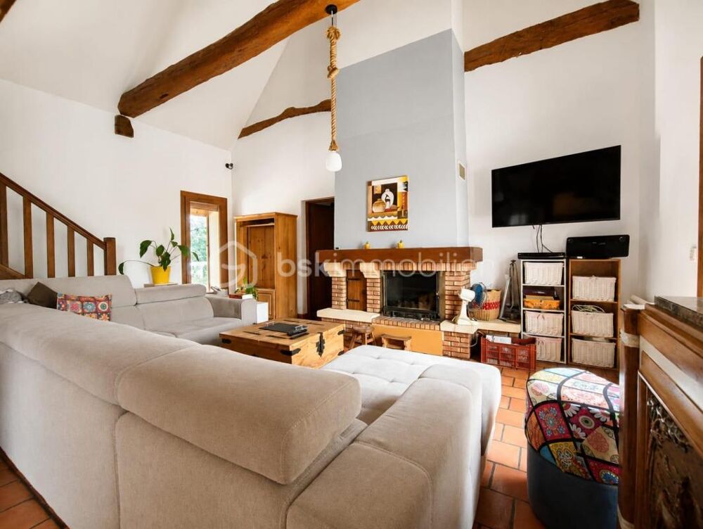 Vente Maison Maison de caractère avec deux habitations, piscine et 3 035 m² de terrain – Aux portes de Bergerac Bergerac